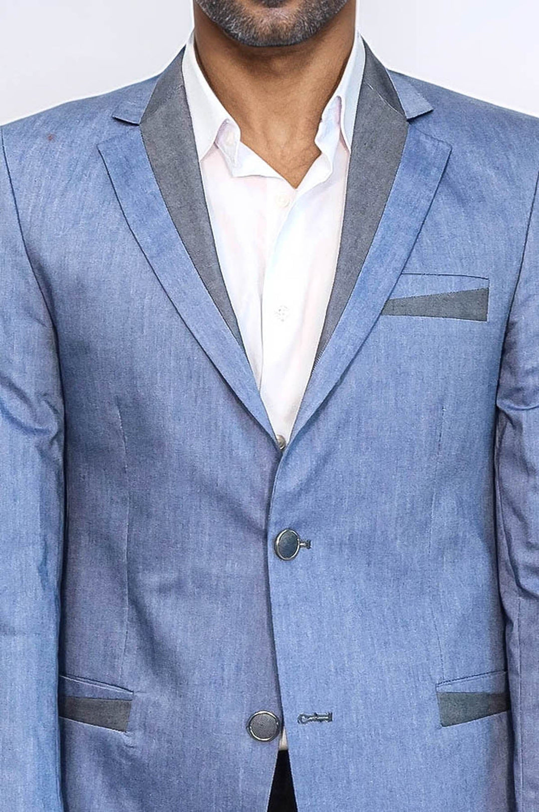 Chaqueta azul claro con 3 bolsillos y 2 botones con ribete cruzado - Wessi