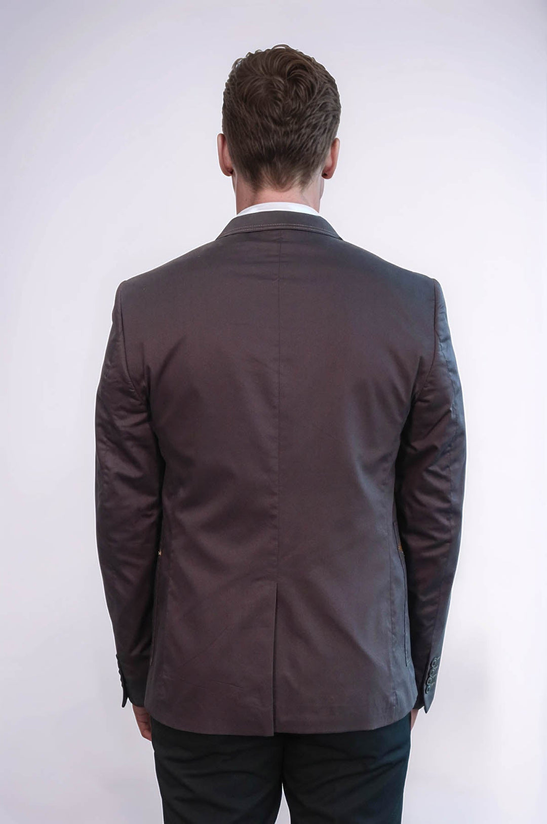Chaqueta de algodón marrón con solapa mono con dos botones y bolsillo tipo bolso - Wessi