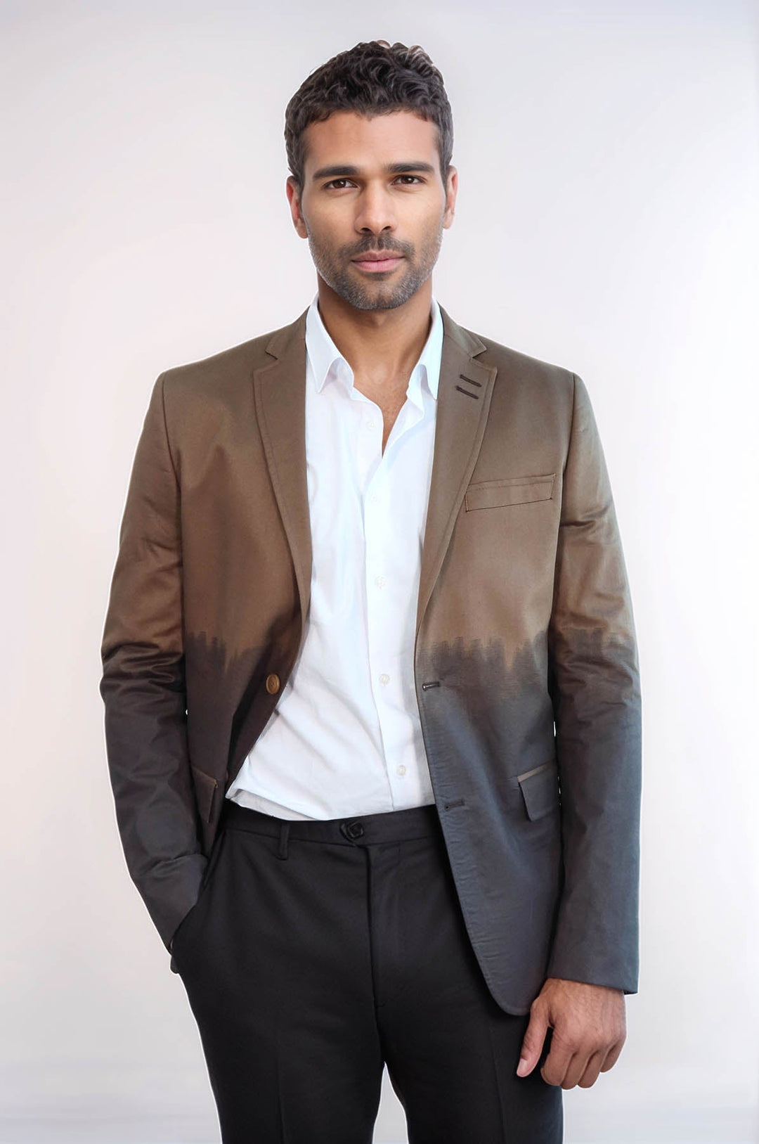 Blazer marrón de algodón de corte entallado - Wessi