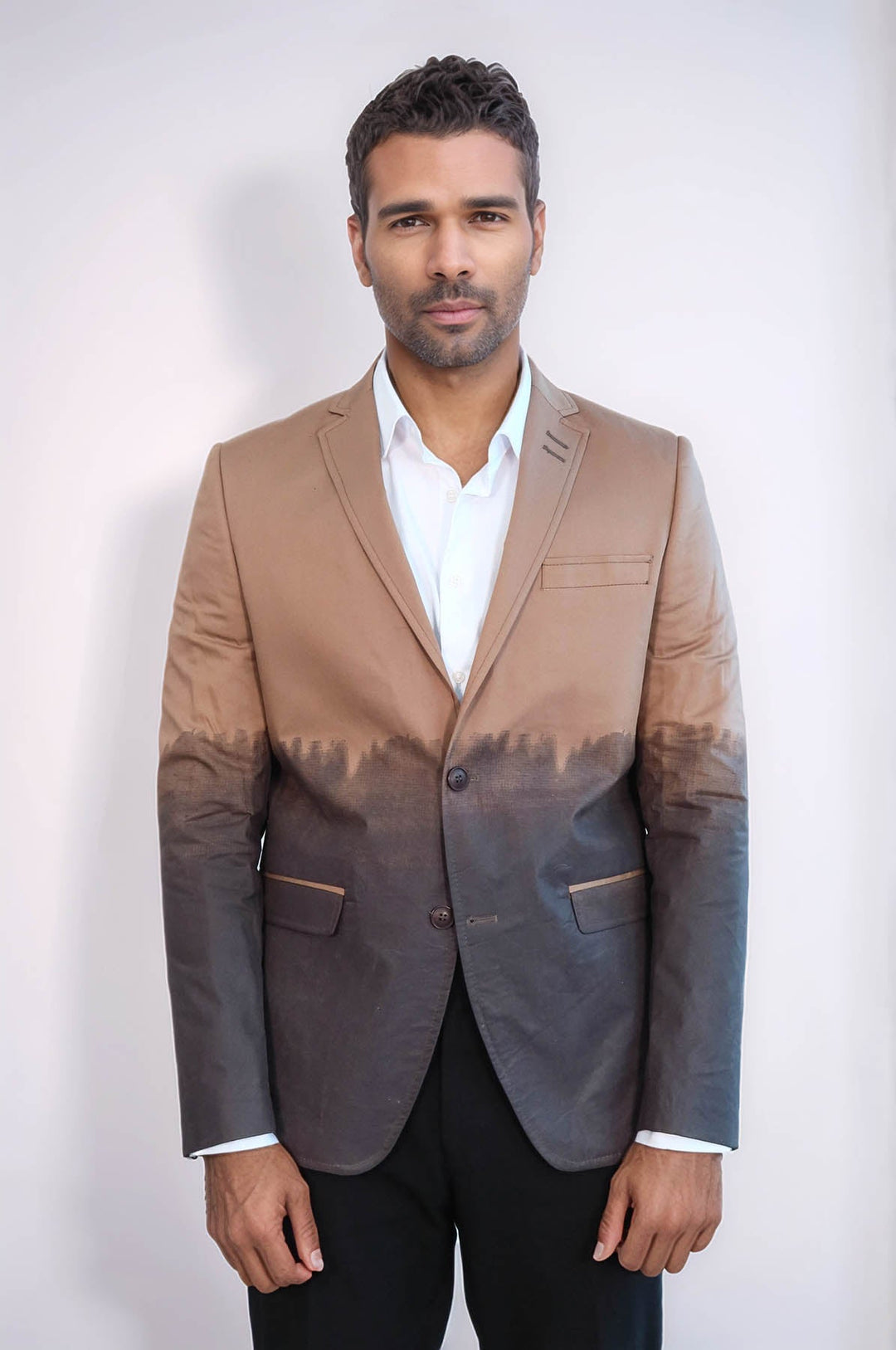 Blazer marrón de algodón de corte entallado - Wessi