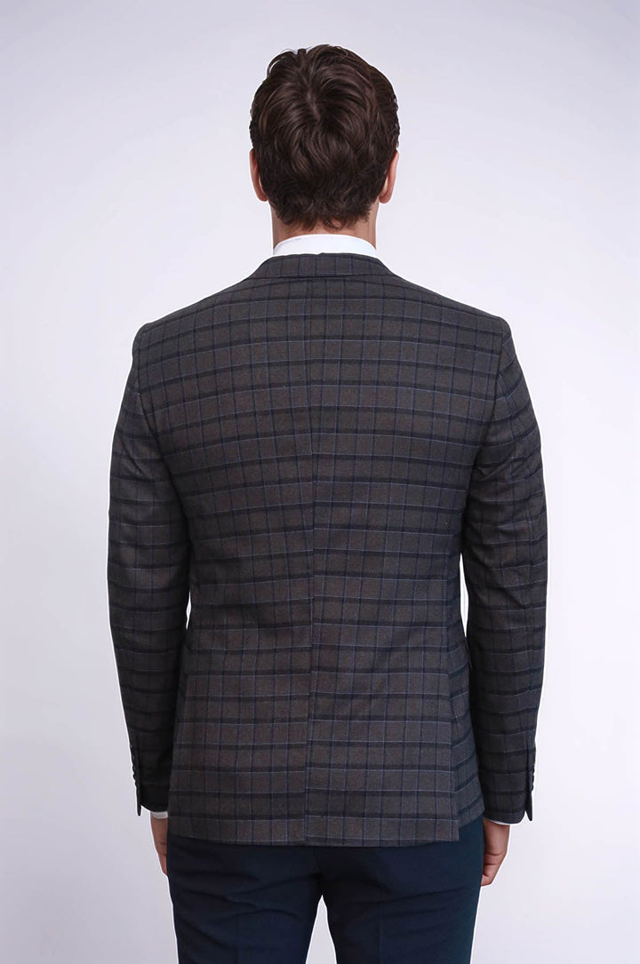 Plaid Brown Jacket with Handkerchief - Wessi