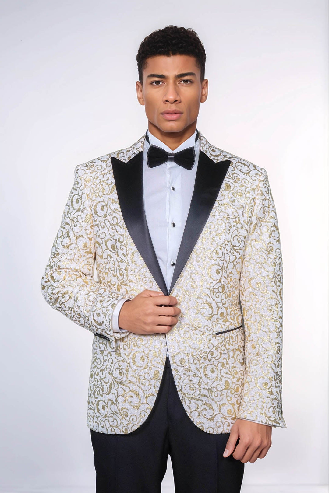 Beyaz Erkek Prom Blazer - Wessi Üzerinde Altın Parşömen Deseni