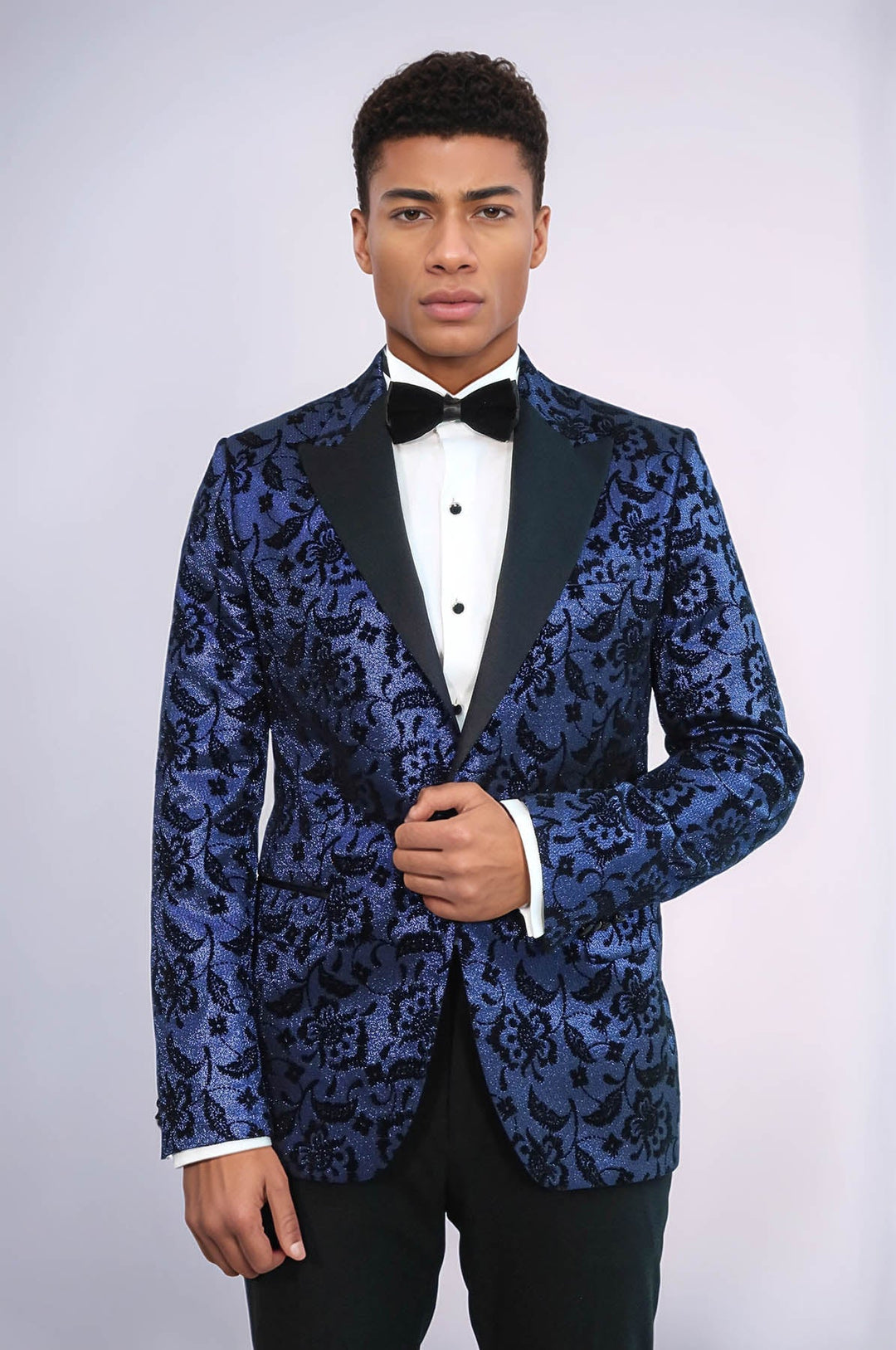 Blazer de fiesta para hombre azul marino con solapa de pico y estampado floral - Wessi