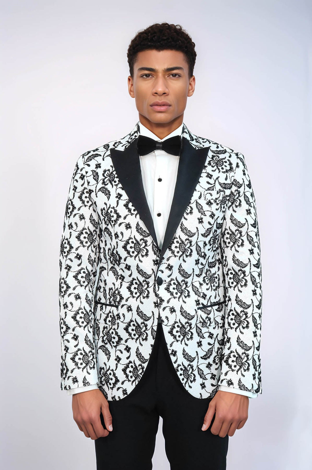 Blazer de fiesta para hombre con solapa de pico y estampado floral en color blanco - Wessi