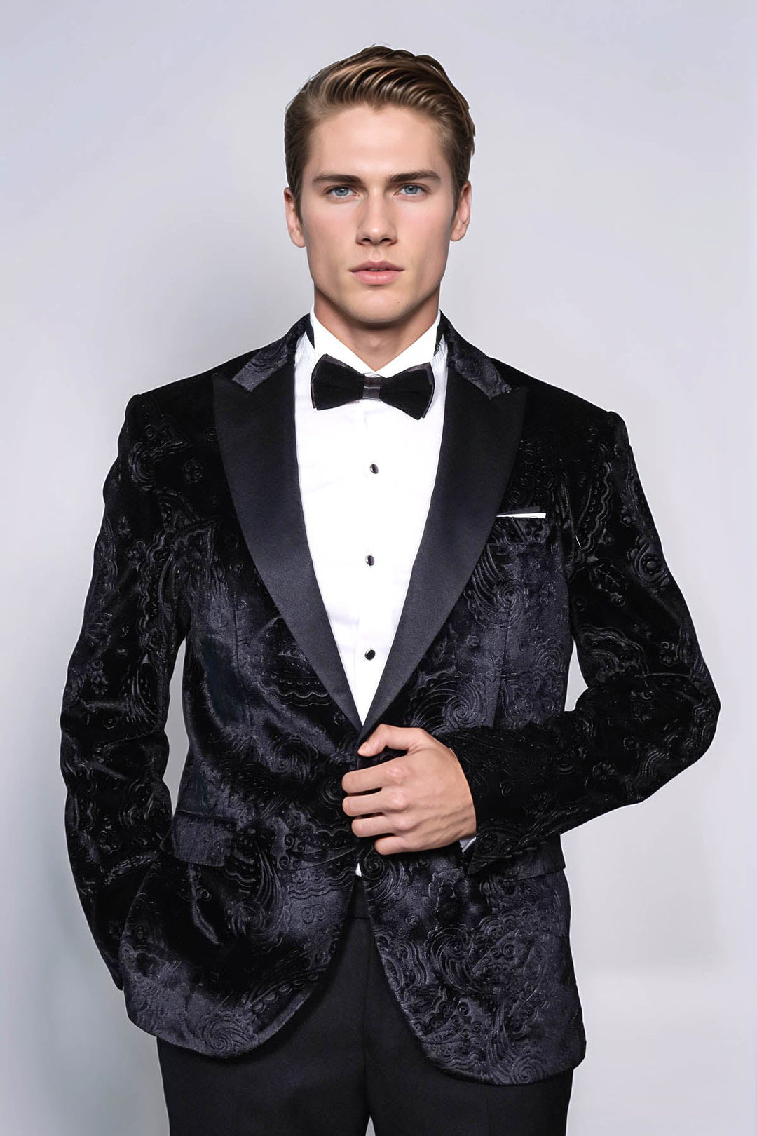Blazer de terciopelo negro con estampado floral para hombre para fiesta de graduación - Wessi