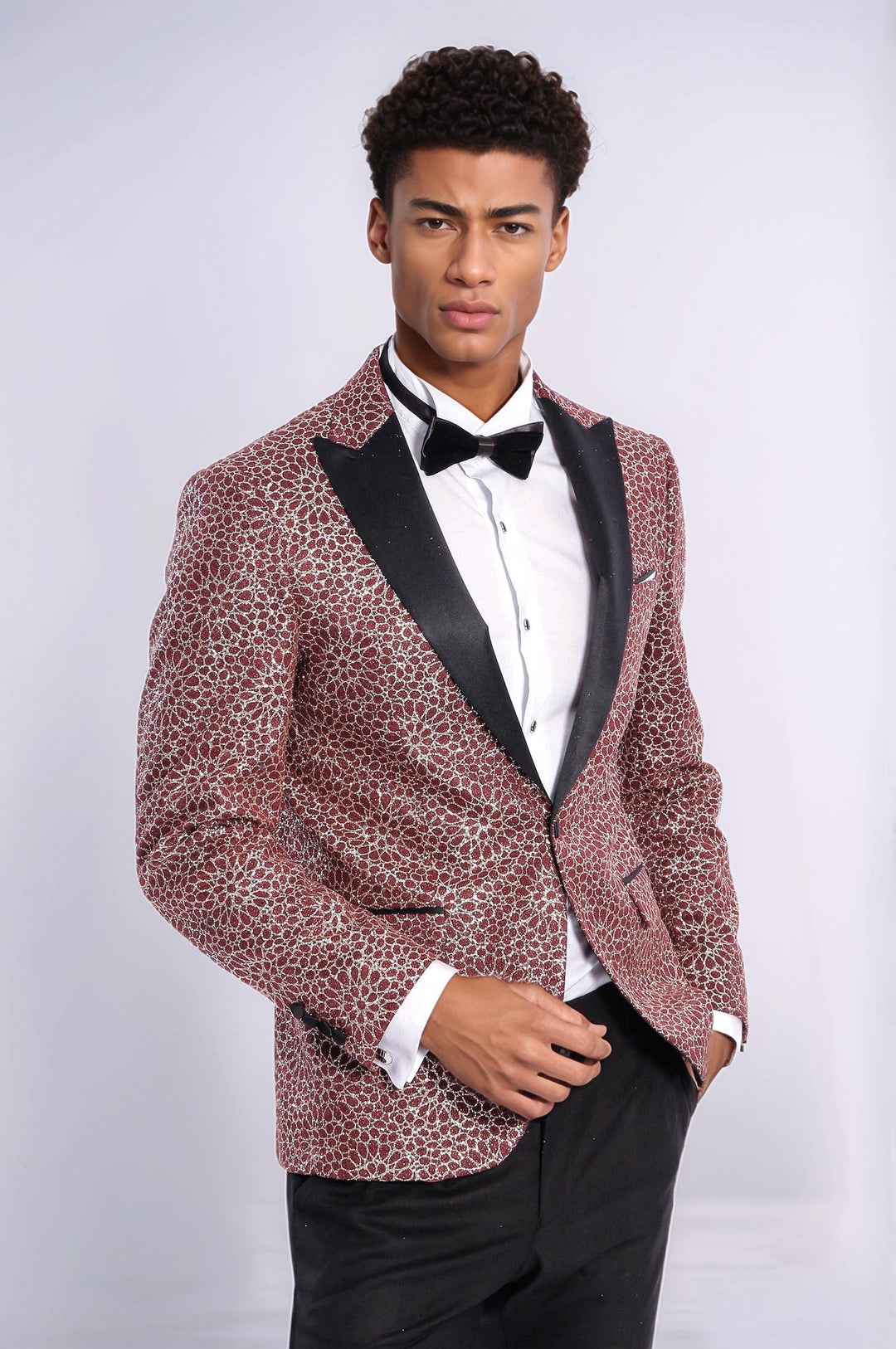 Blazer de fiesta para hombre color burdeos con estampado de flores bordadas - Wessi
