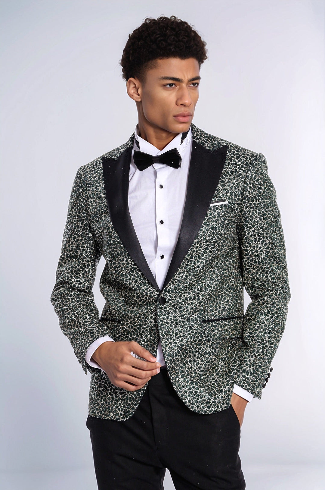 Blazer de fiesta para hombre con estampado de flores bordadas en verde - Wessi