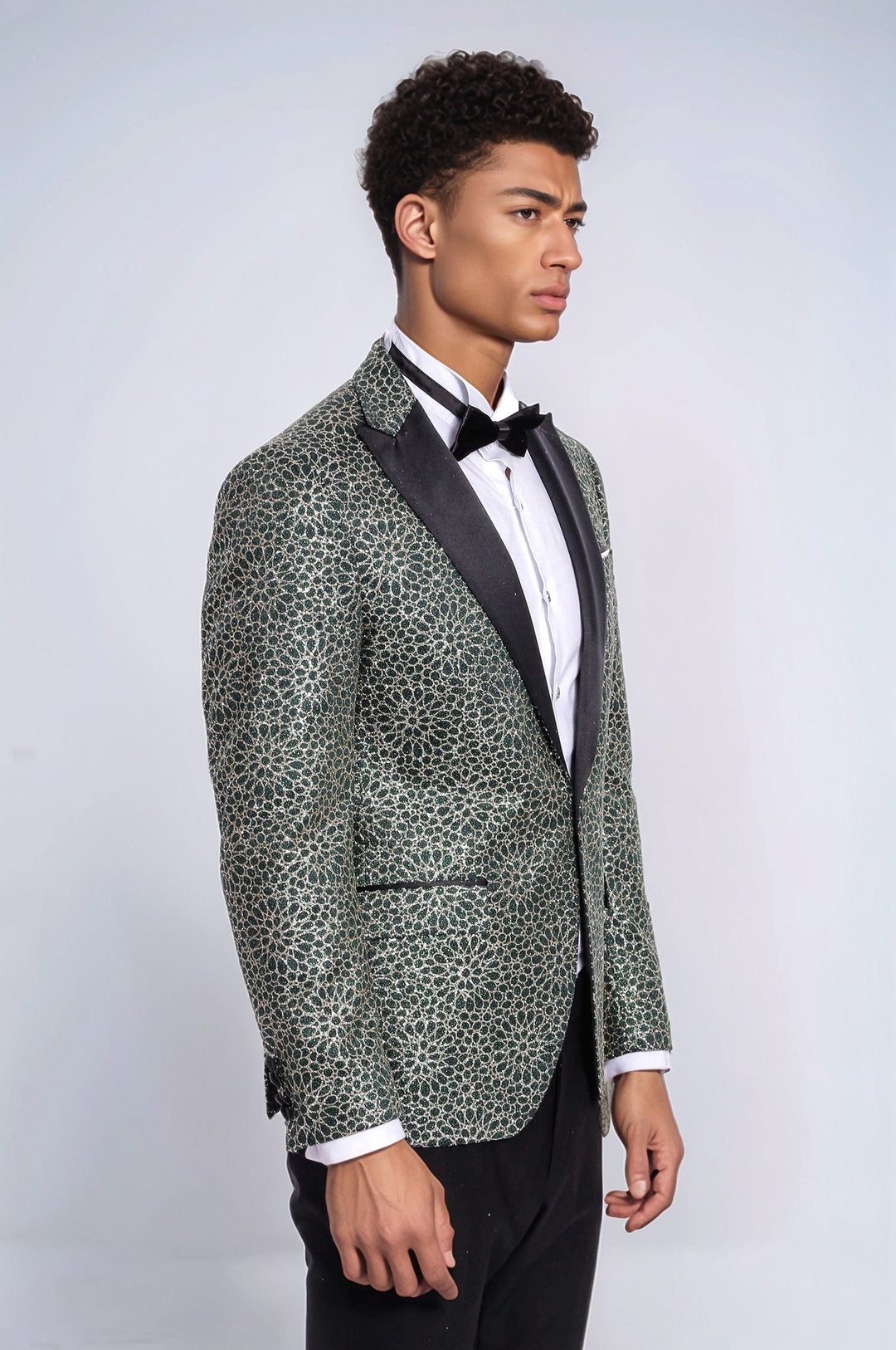 Blazer de fiesta para hombre con estampado de flores bordadas en verde - Wessi
