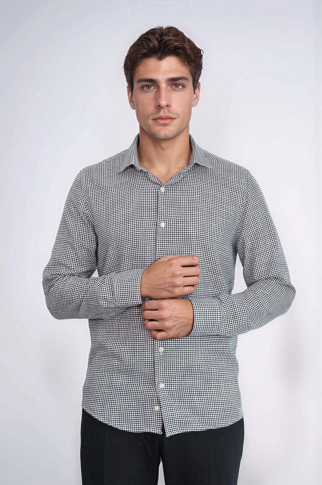 Camisa negra con estampado de pata de gallo para hombre - Wessi