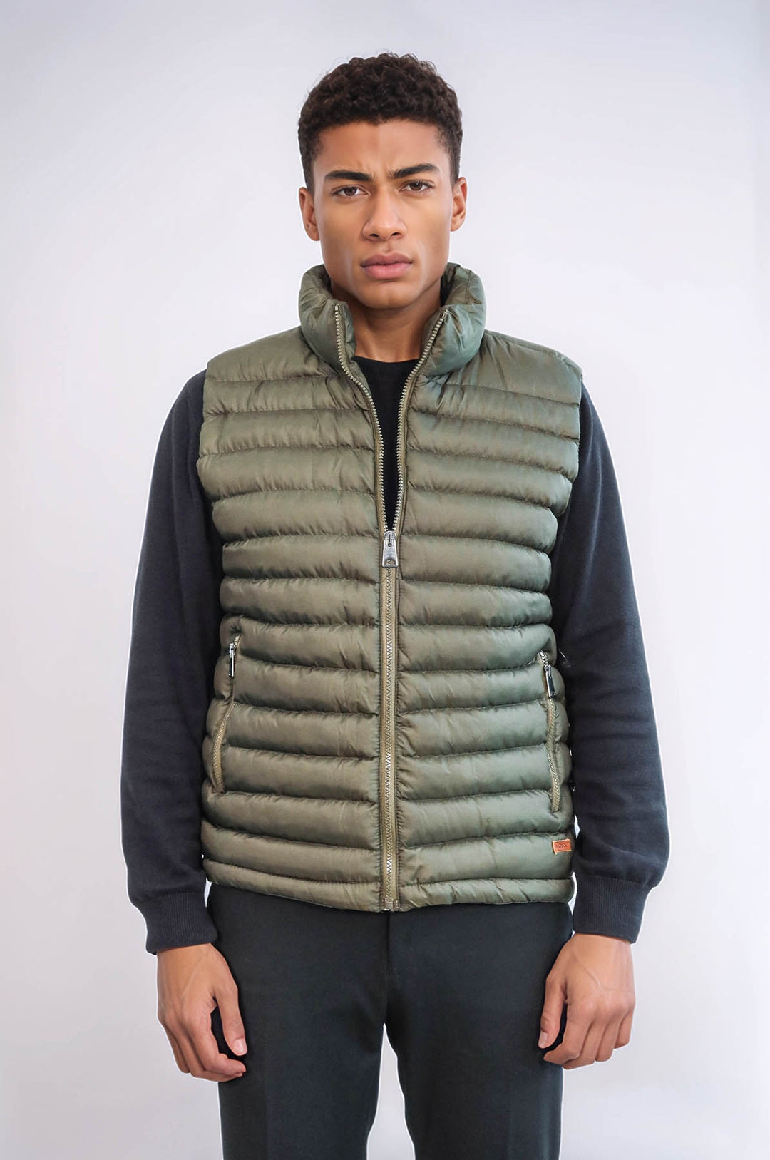 Chaleco de plumas para hombre de color caqui con cremallera y acolchado - Wessi