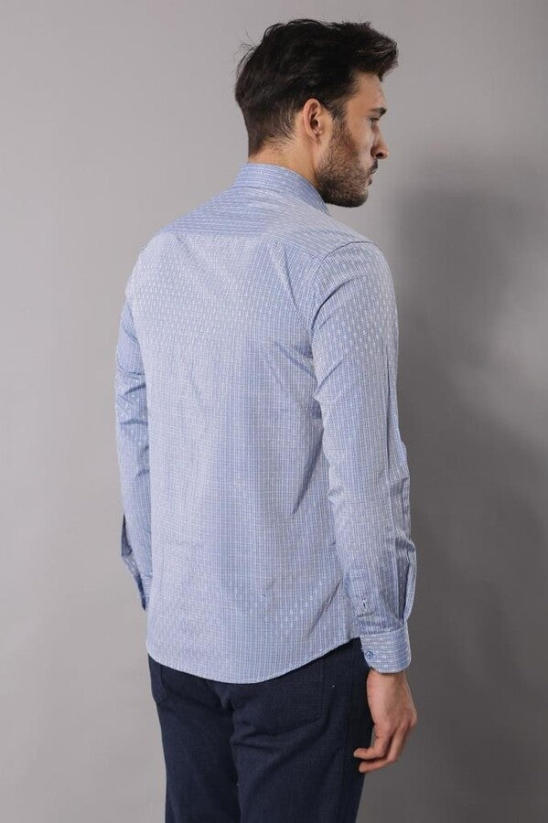 Camisa azul de corte entallado con estampado - Wessi