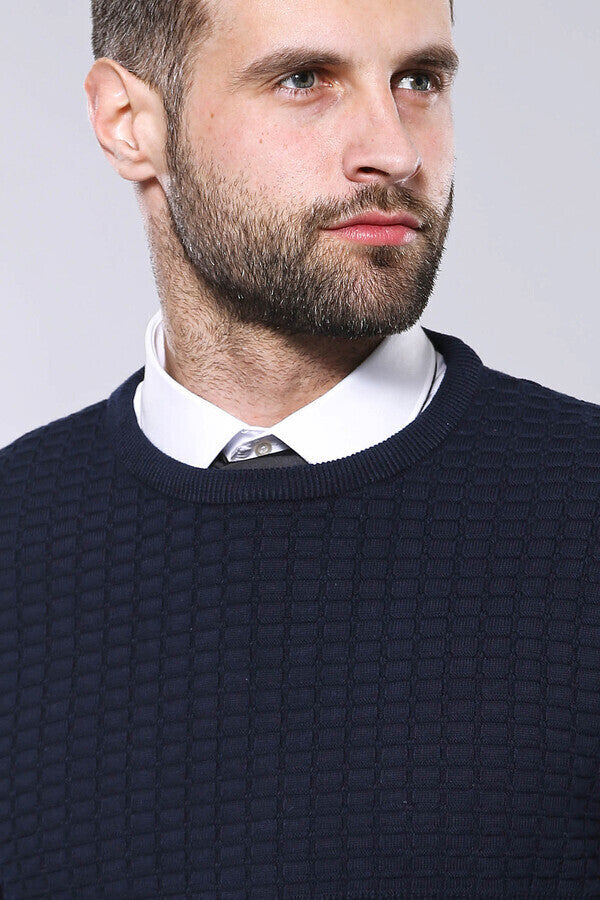 Suéter azul marino con cuello circular - Wessi