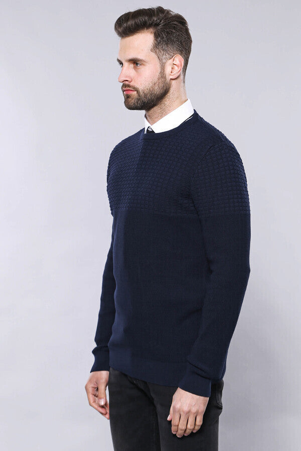 Suéter azul marino con cuello circular - Wessi