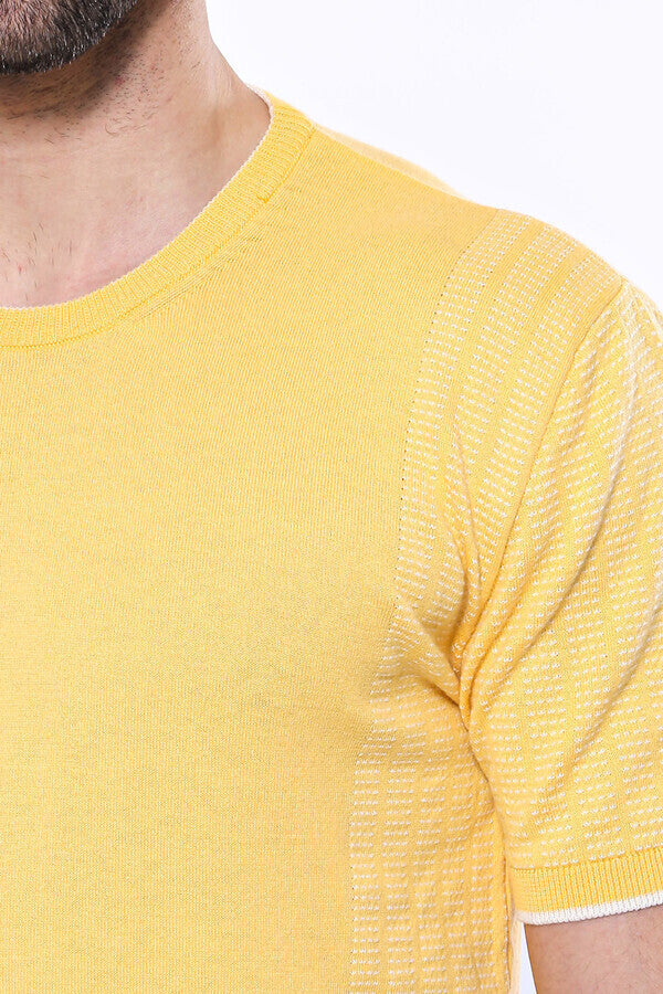 Camiseta de punto amarilla con estampado y cuello redondo - Wessi