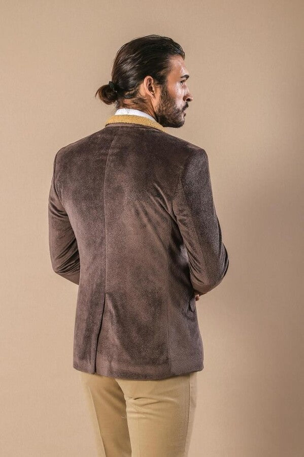 Blazer marrón claro peludo | Wessi