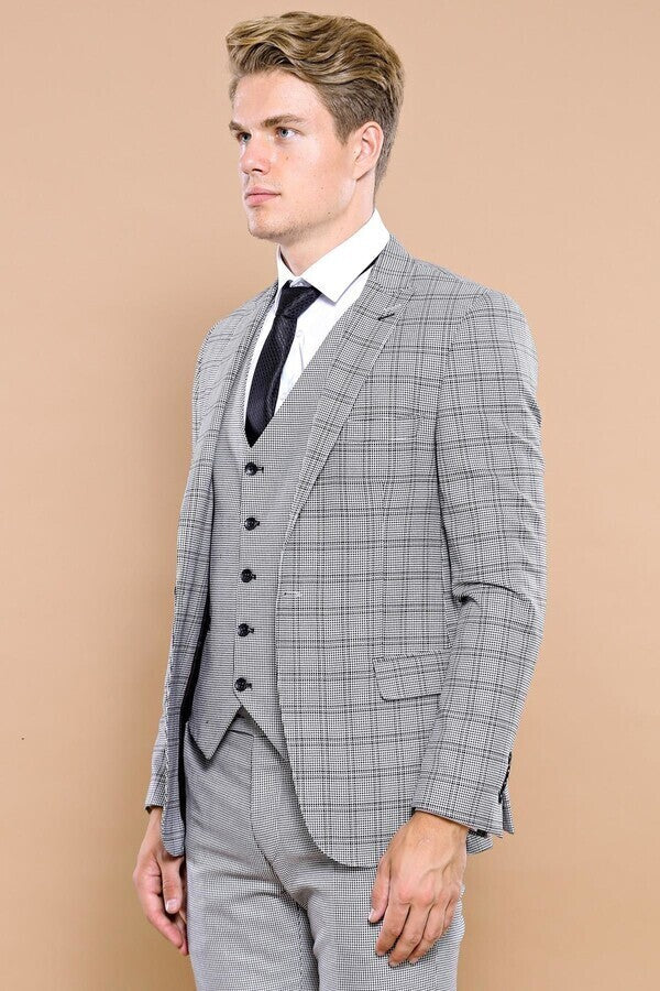 Traje de hombre con chaleco a cuadros grises | Wessi
