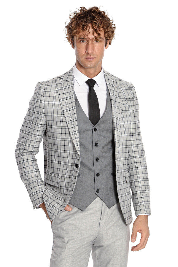 Traje gris claro a cuadros con corte entallado y chaleco para hombre - Wessi