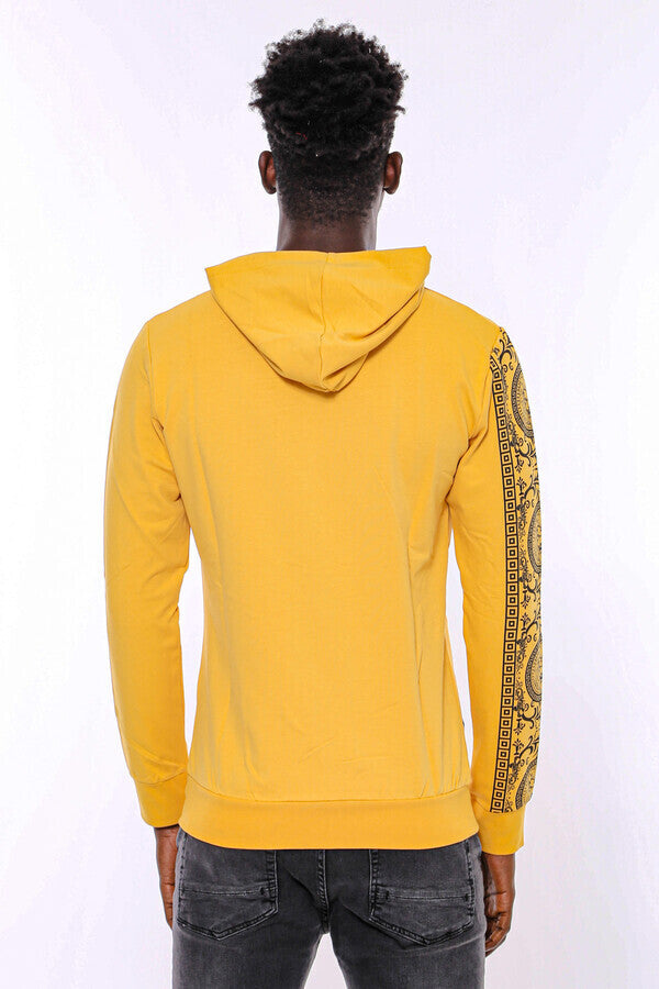 Sudadera con capucha y cremallera estampada en color amarillo - Wessi