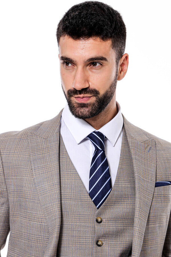 Traje de hombre beige ajustado con estampado y chaleco - Wessi