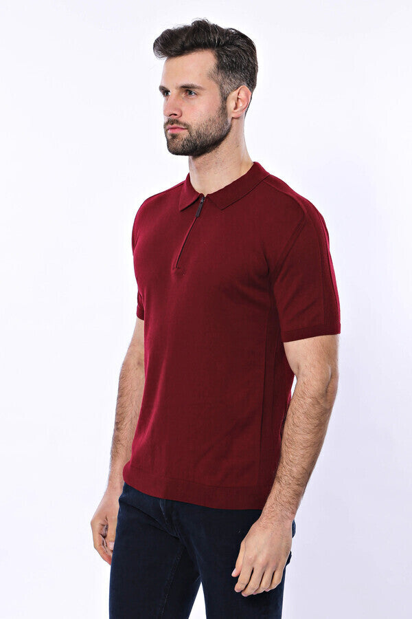 Camiseta de punto lisa de color rojo burdeos con cuello alto - Wessi