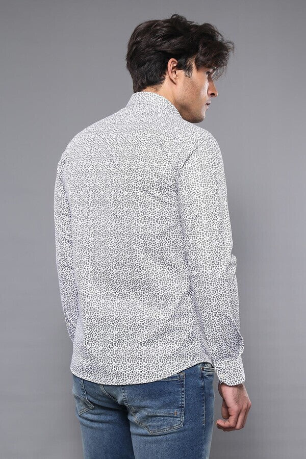 Camisa estampada de corte entallado | Wessi