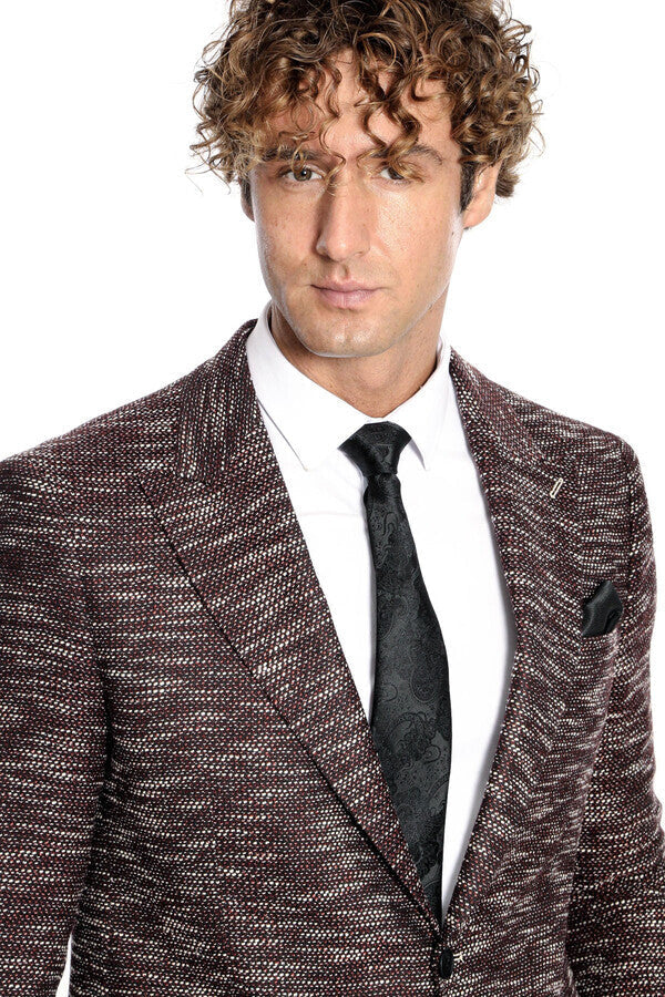 Blazer deportivo estampado de corte entallado para hombre en color burdeos - Wessi