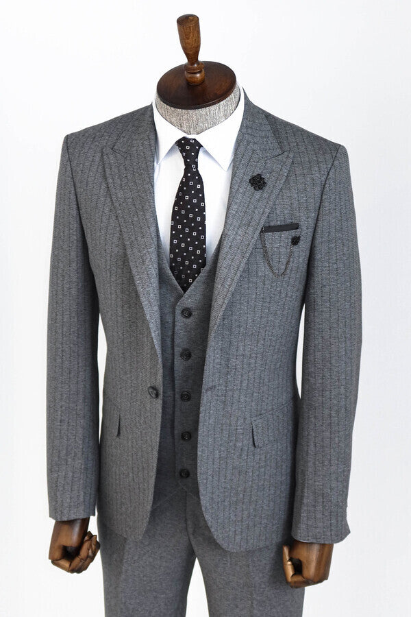 Traje de hombre gris con chaleco a rayas - Wessi