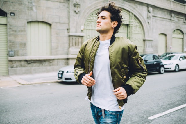 Wholesale Bomber Jackets: The Versatile Casual Layer Every Boutique Needs