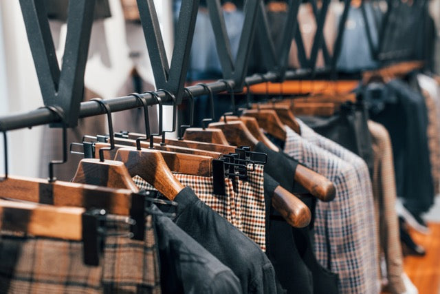 How to Start a Men's Clothing Wholesale Website?