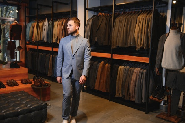 Wholesale vs. Retail: Why Bulk Buying Men's Suits Saves You Money