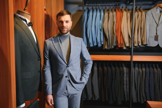 Why Wessi Wholesale is the Best for Men's Suits in Bulk?