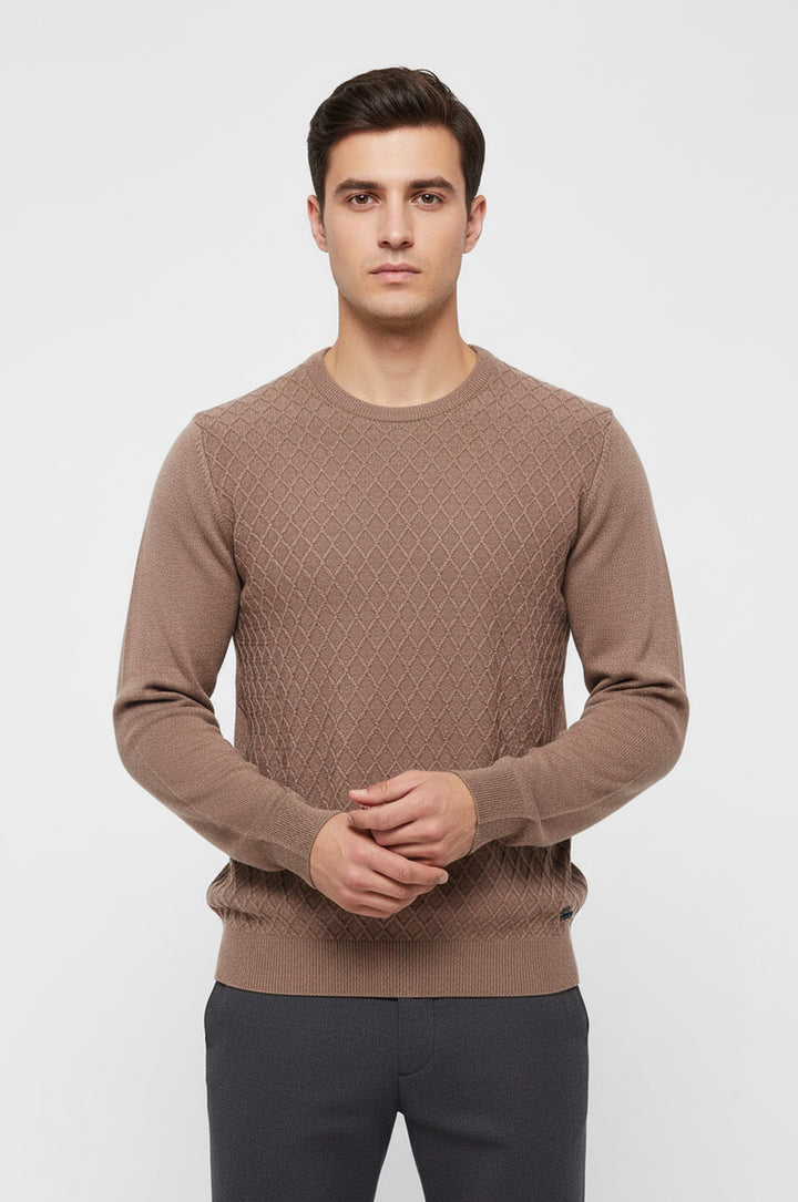 Suéter beige con cuello redondo y estampado de rombos - Wessi