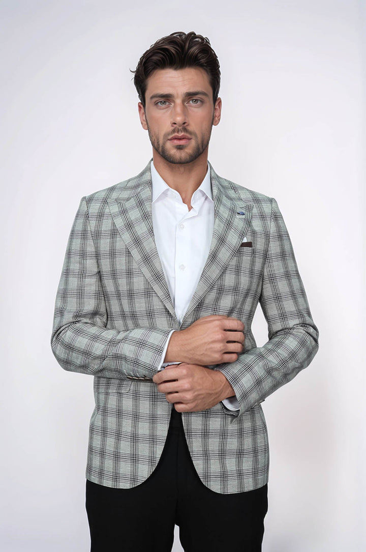 Blazer beige con cuello ancho y puntiagudo de un solo botón - Wessi