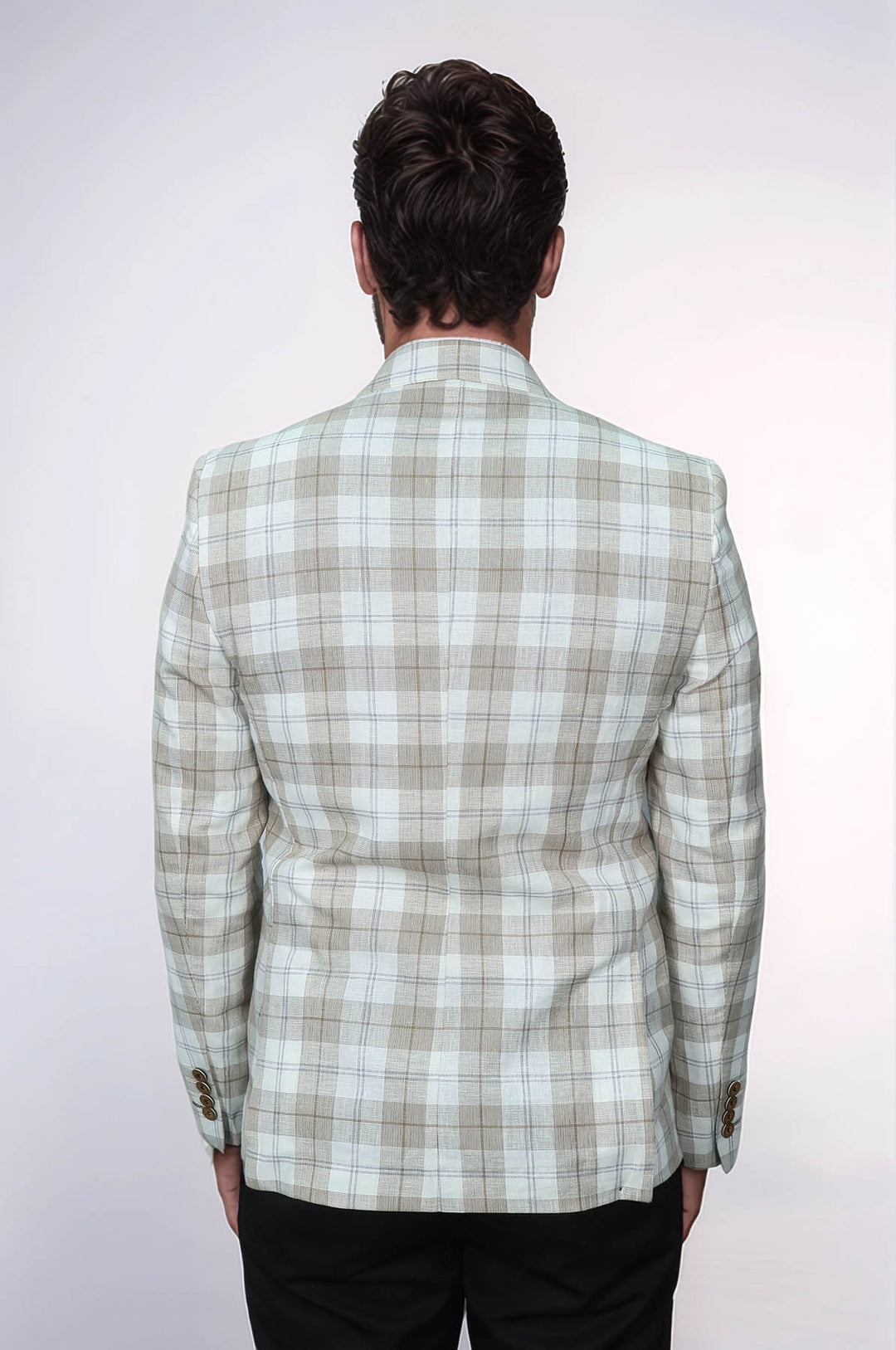Blazer marrón claro con cuello ancho y puntiagudo y un botón - Wessi