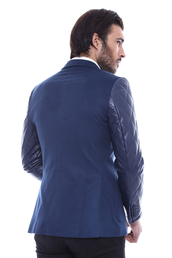 Chaqueta acolchada de terciopelo azul bast con mangas de piel - Wessi