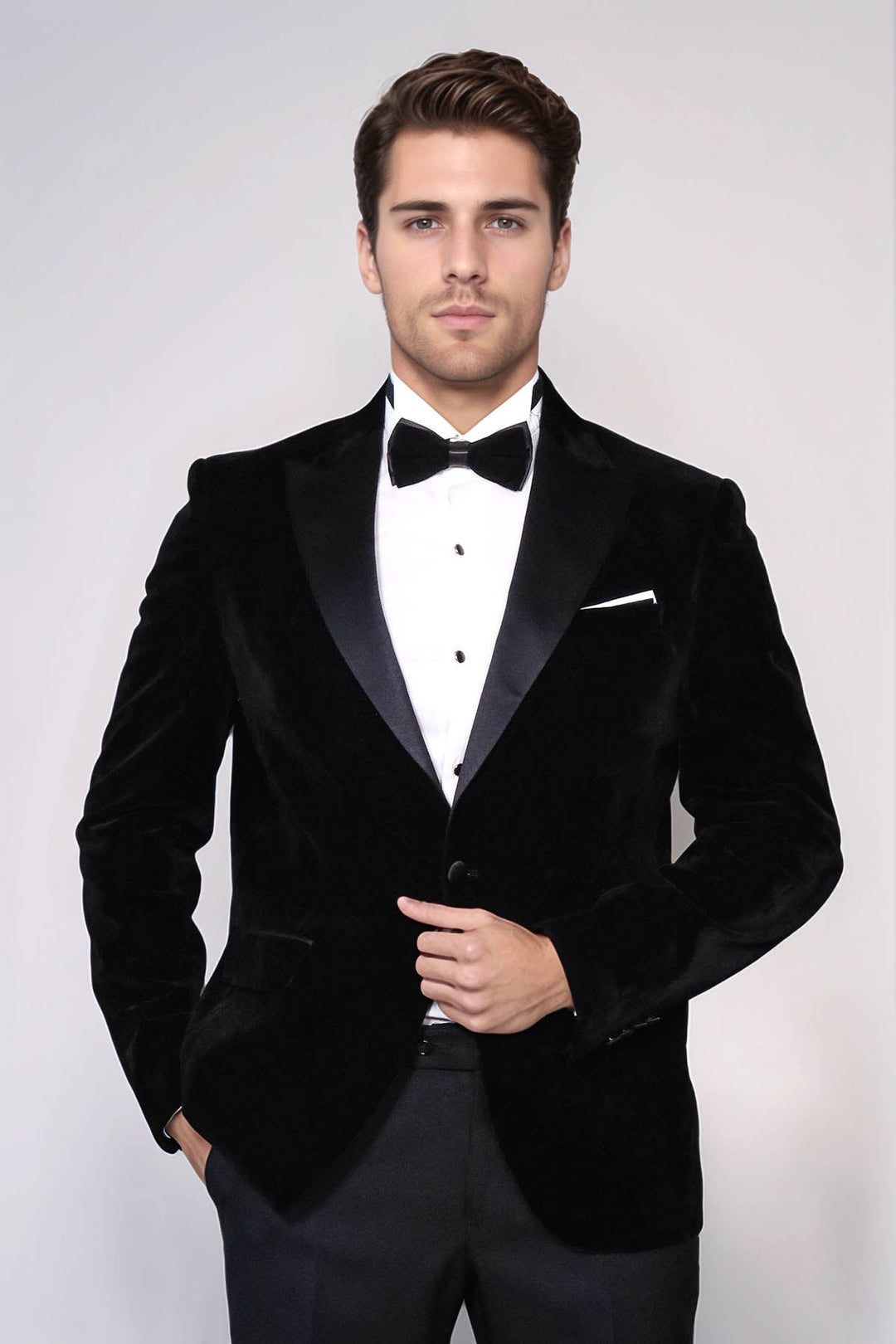 Peak Lapel Velvet Black Men Prom Blazer - Wessi