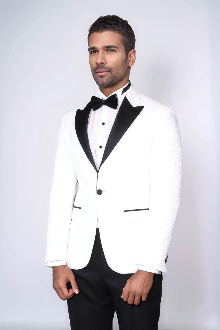 Black Peak Lapel Textured Fabric Men's Royal White Tuxedo Jacket - Wessi