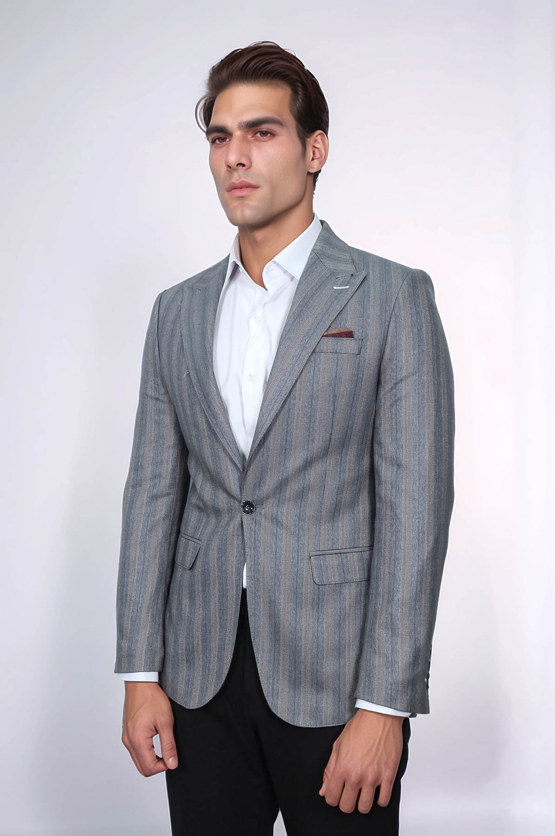 Blazer gris de rayas de corte entallado para hombre - Wessi