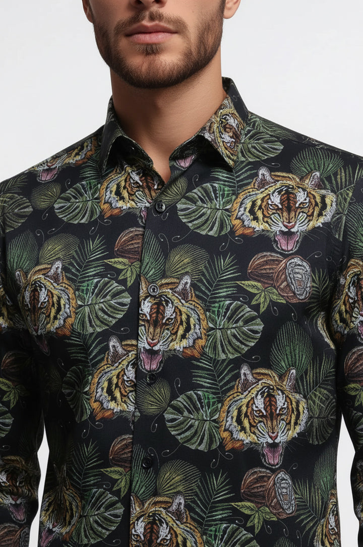 قميص رجالي أبيض بأكمام طويلة منقوش بأوراق الشجر باللون الأصفر - ويسي