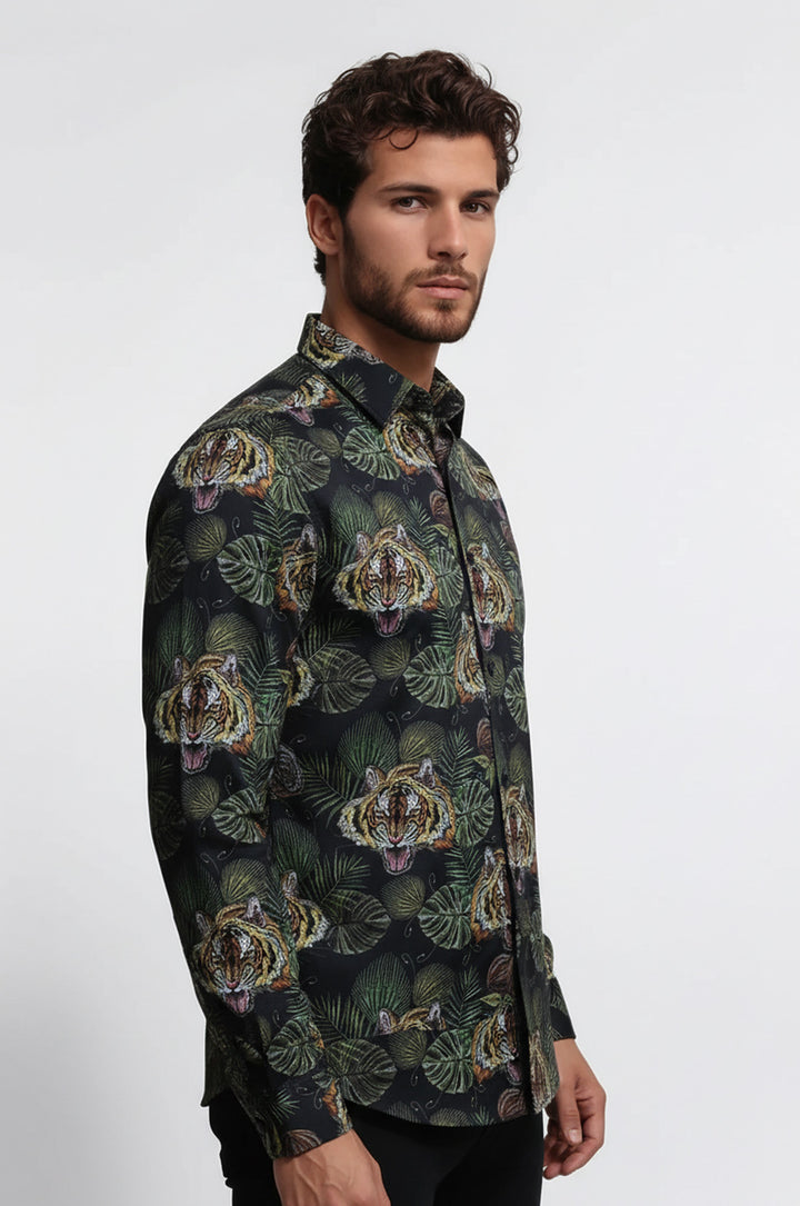 قميص رجالي أبيض بأكمام طويلة منقوش بأوراق الشجر باللون الأصفر - ويسي