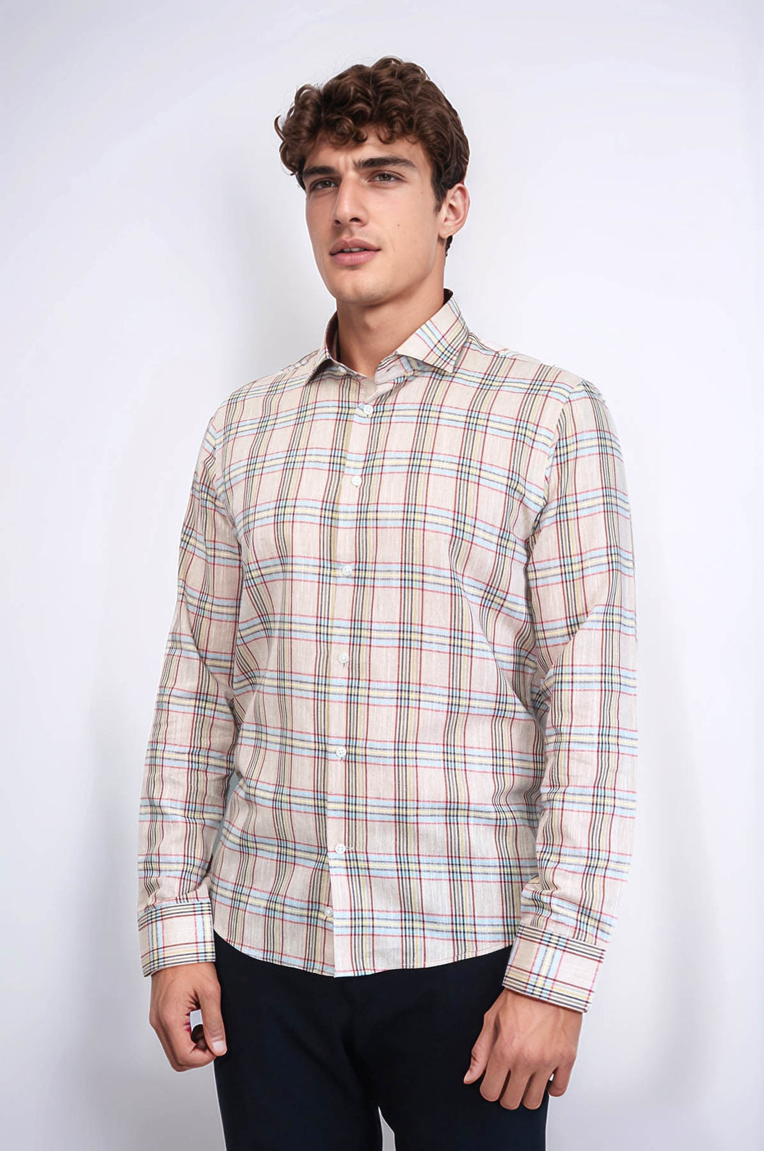 Camisa de cuadros beige de corte entallado | Wessi - Wessi