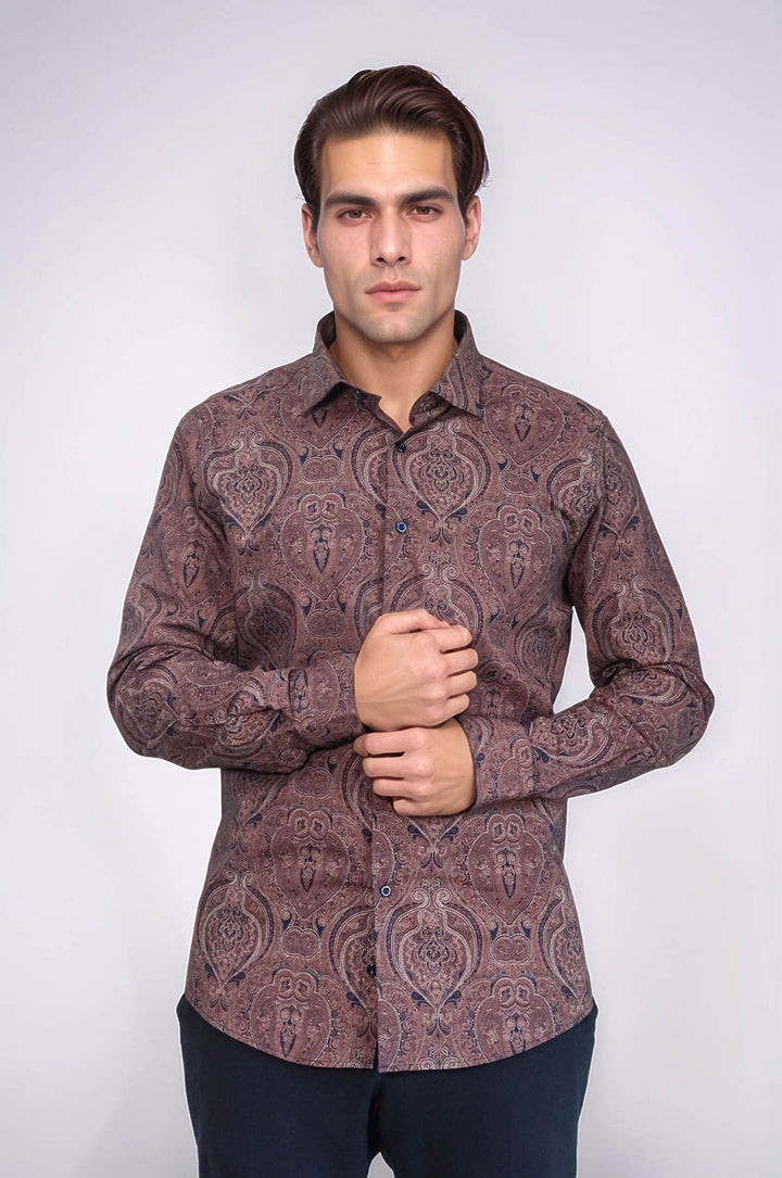 Camisa de hombre de corte ajustado con estampado marrón - Wessi 