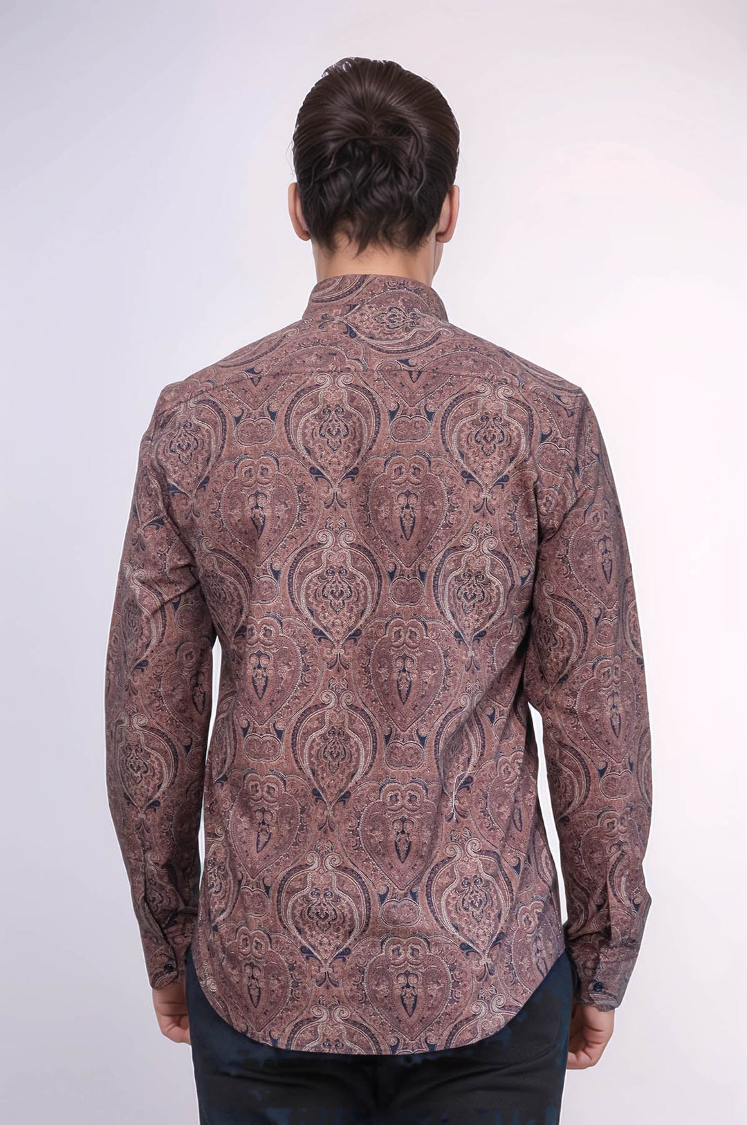 Camisa de hombre de corte ajustado con estampado marrón - Wessi 