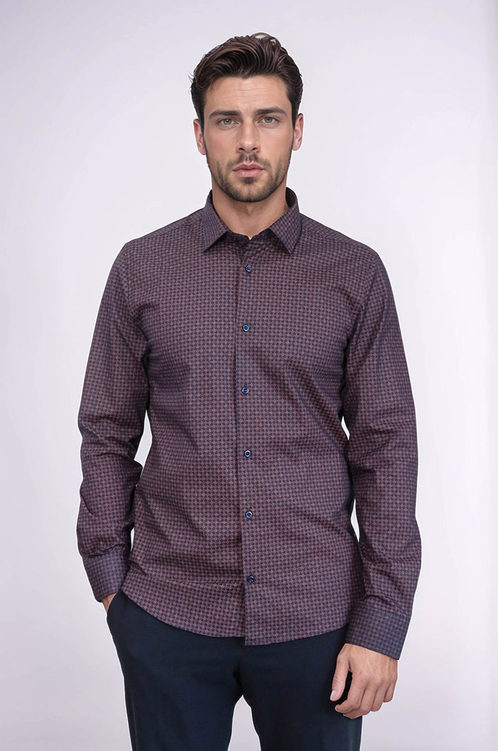 Camisa de hombre entallada en color marrón con estampado de pata de gallo - Wessi