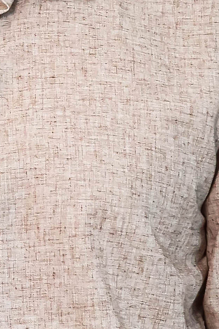 Camisa de hombre marrón con estampado y corte entallado - Wessi