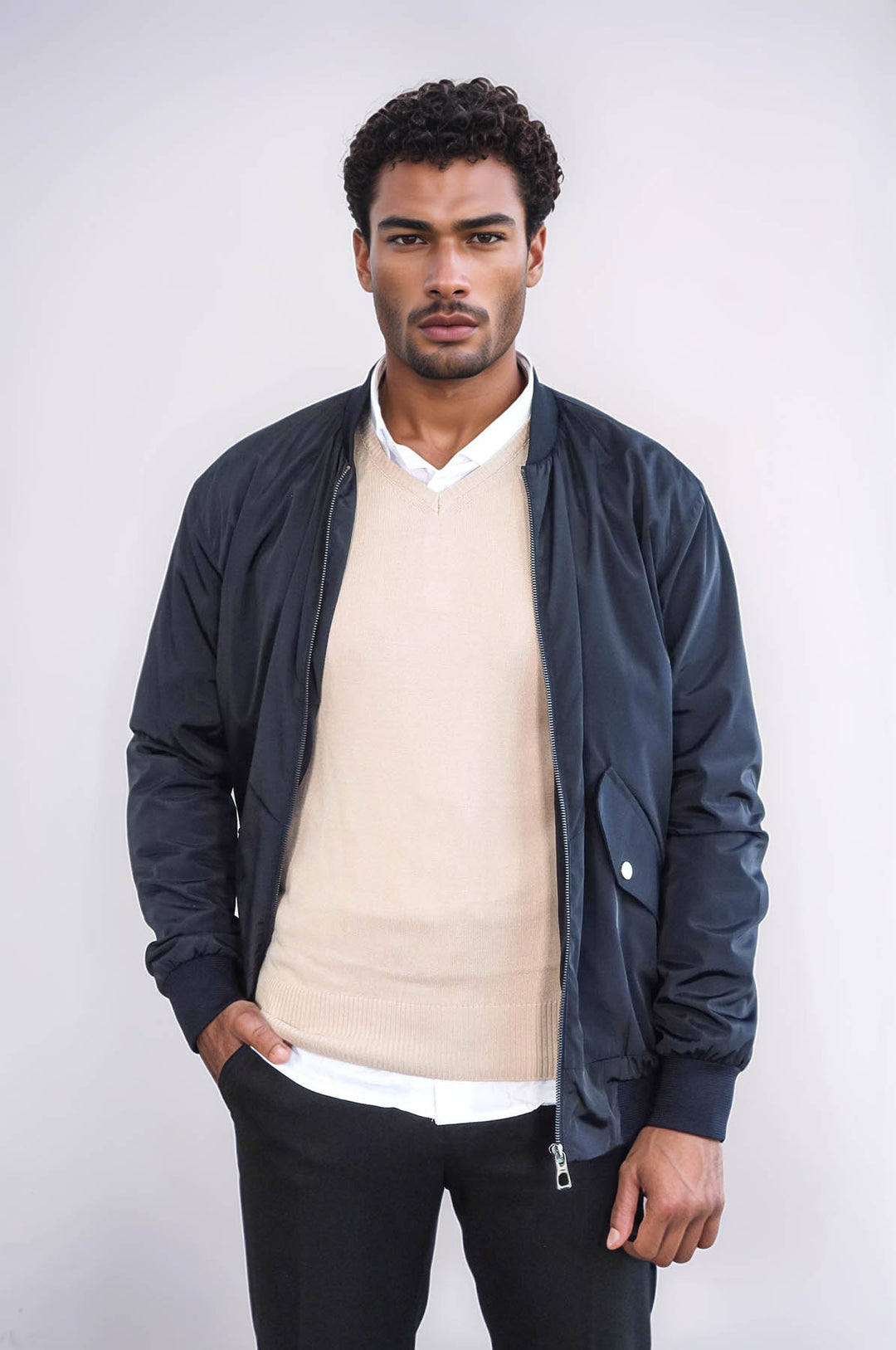 Chaqueta bomber azul marino con bolsillos con solapa y cremallera para hombre - Wessi