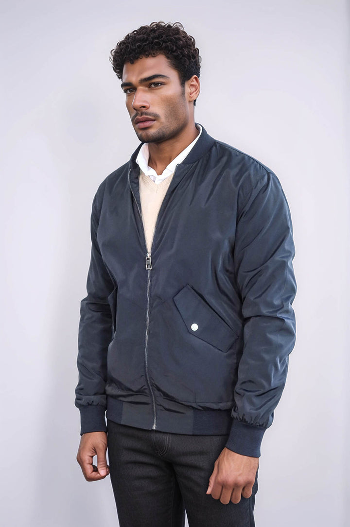 Chaqueta bomber azul marino con bolsillos con solapa y cremallera para hombre - Wessi