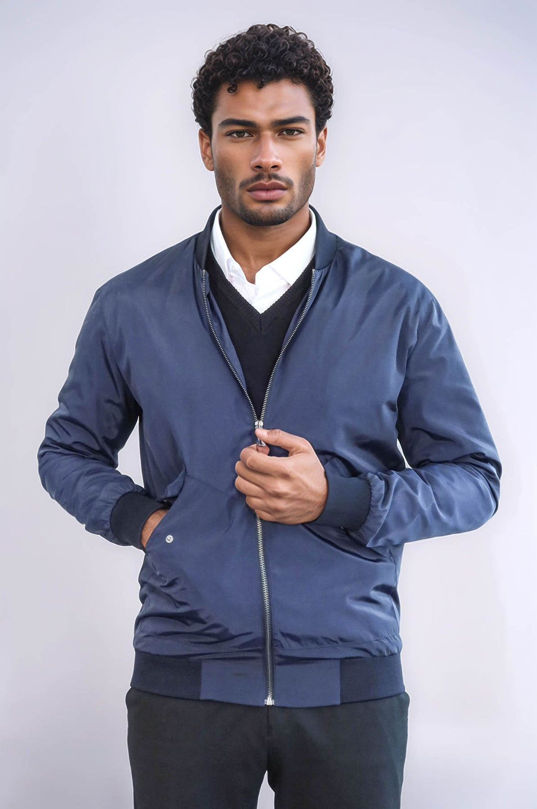 Chaqueta bomber azul con cremallera y bolsillos con solapa para hombre - Wessi