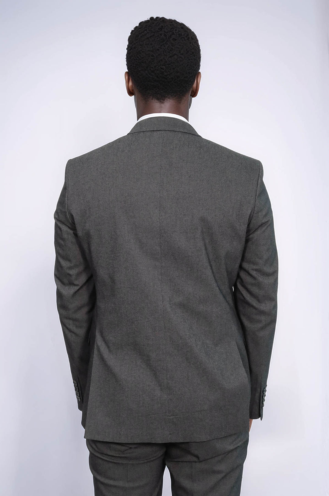 Traje de hombre de dos piezas con un solo botón, color negro - Wessi