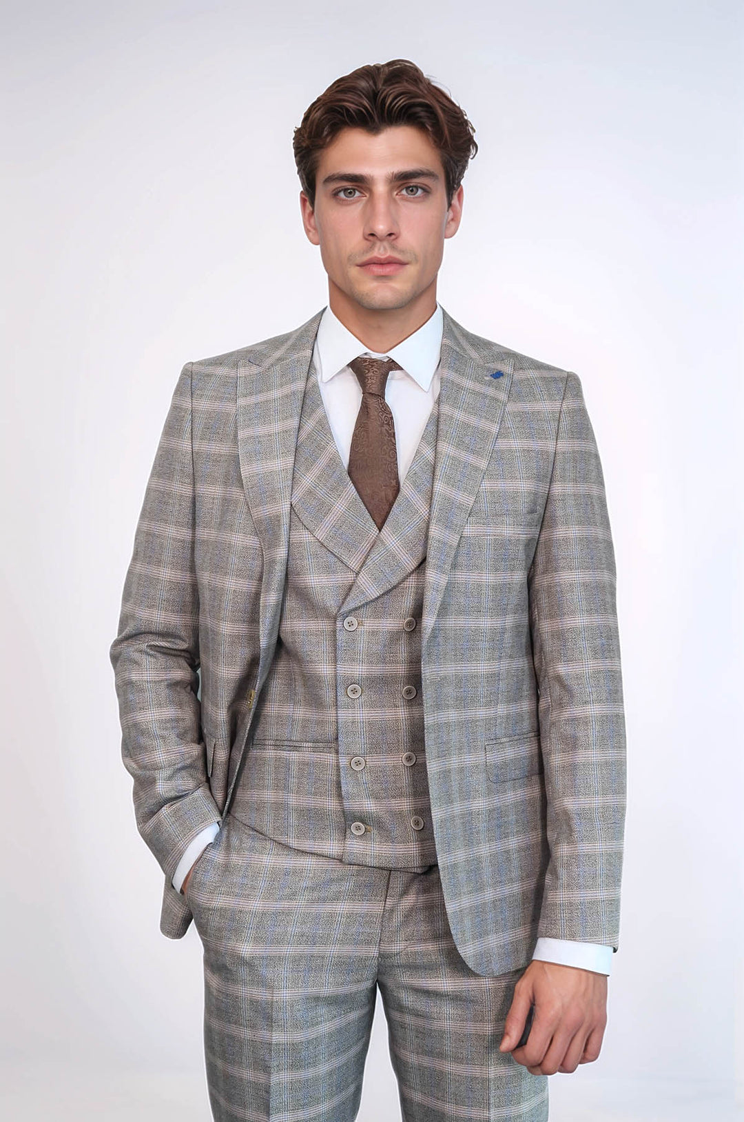 Single Button Peak Lapel 3-Piece Suit in Beige- Wessi